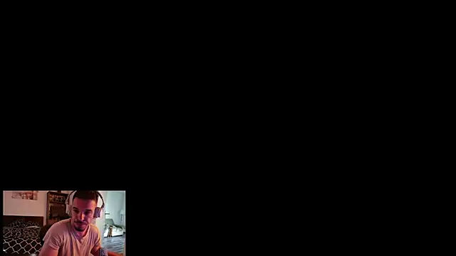 MidnightGaming Live XXX Chat