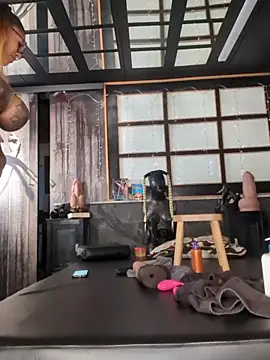 XXX chat uživo modela DarkDea
