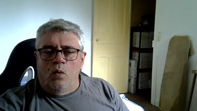 Laurent_oldmen: απευθείας συνομιλία ΧΧΧ