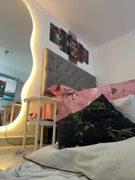 Pamela23xのライブXXXチャット