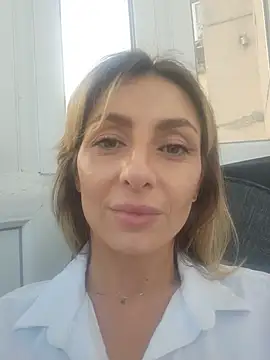 SofiaLace Chat XXX live