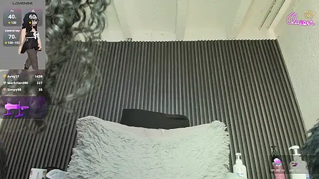 دردشة hazel_milf الجنسية المباشرة