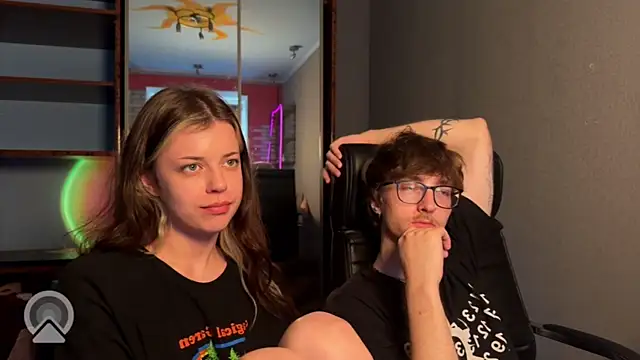 t_files_x Chat XXX in diretta