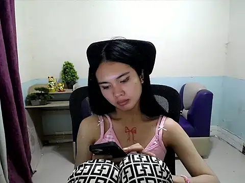 Онлайн чат XXX devine_goddess