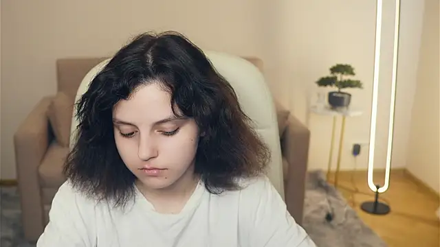 VadaBellotti Obrolan Langsung XXX