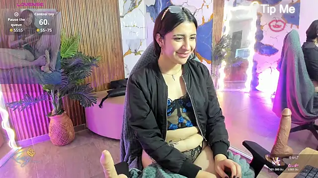 Zyra_tay – webcam-show