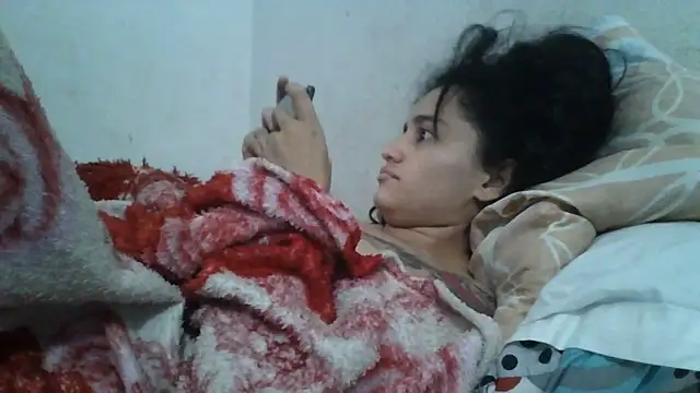 girl_tits' Live XXX Chat