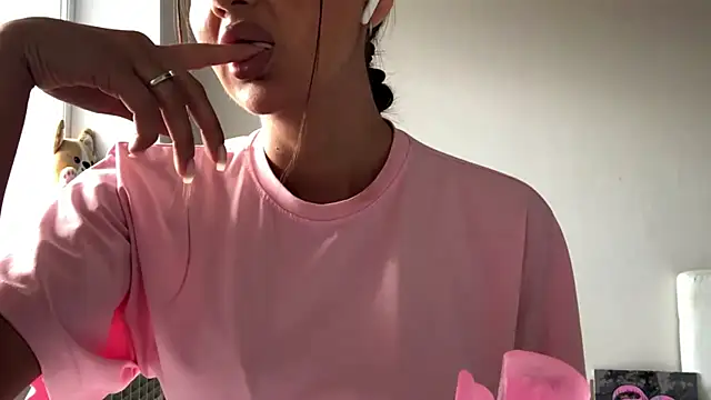 AlvinaMair Live XXX-chat