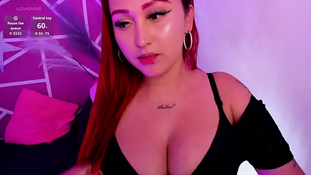 XXX chat uživo modela lucy_beatifull