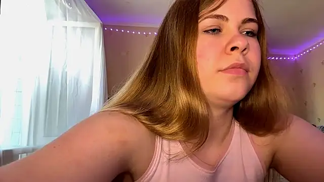 Chat XXX en directo de Amy_Maev