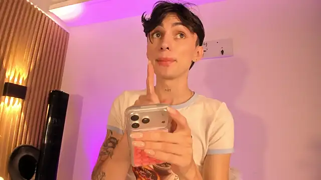 kitty__bunny élő XXX-chatje