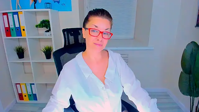 Chatroom XXX en direct de AnaMills