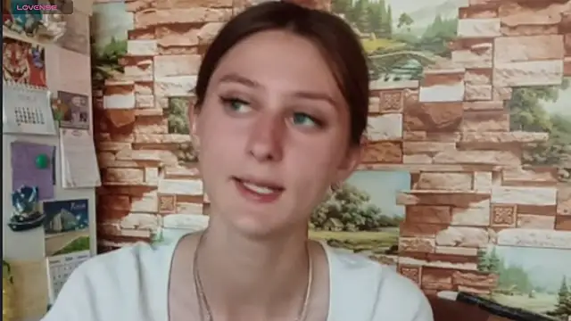 MercySoeder Adlı Modelin Canlı XXX Sohbeti
