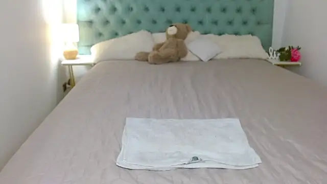 แชท XXX สดของ Erika_bestboobs