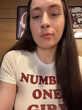 Holly_Playn Live XXX chat