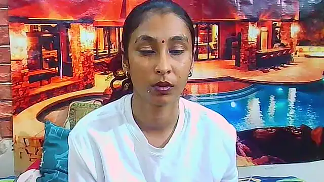 IndianSexyButt Chat XXX in diretta