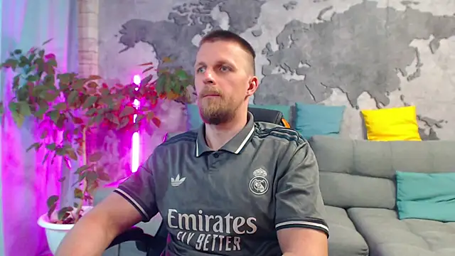 VikingChrisss' Live XXX Chat