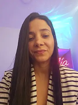 Chat XXX en directo de miaeyex