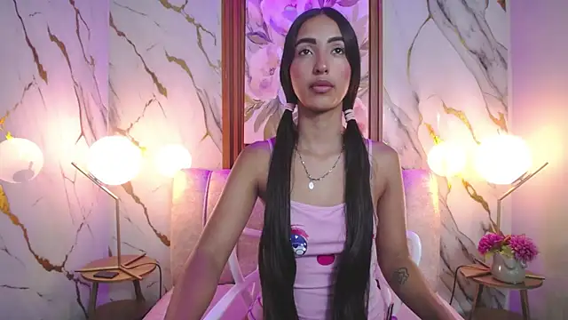 SweetyLaly live XXX chat