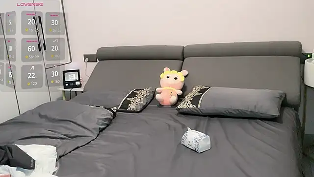 F-Yuwei's Live XXX Chat