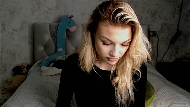 Ella_Milla's Live XXX Chat