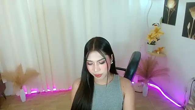 FuckingDolls69's Live XXX Chat