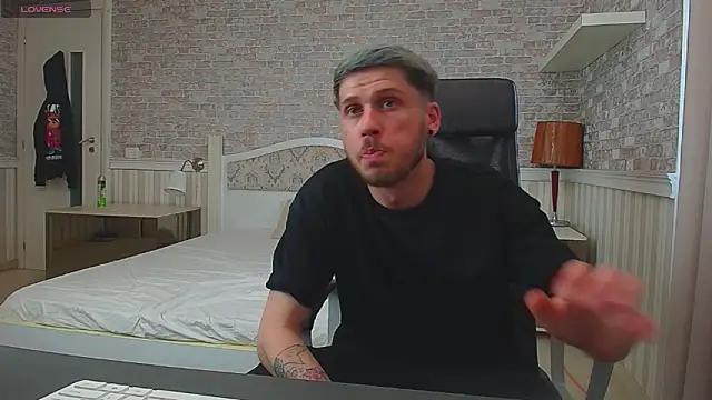 JonahShawn Live XXX chat