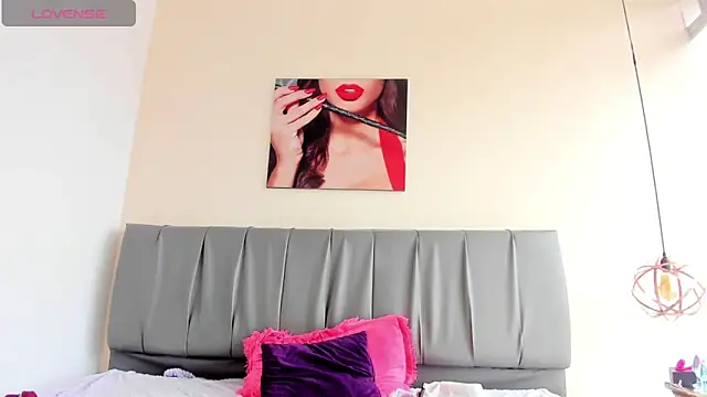 Chat +18 de iisabella_noa ao vivo
