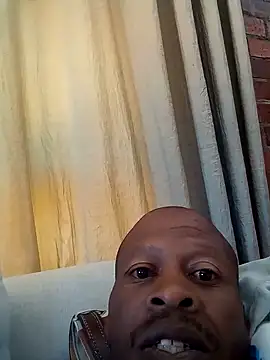 Tearain84 Live XXX-chat