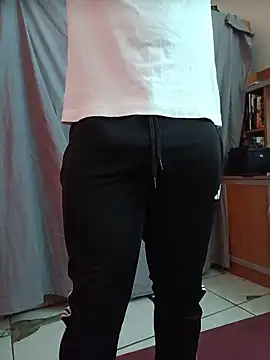 โชว์เว็บแคมของ PussyPounderBlackD