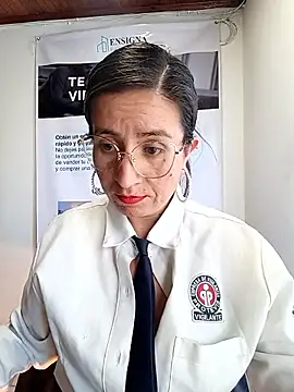 Valentina--1 – Naživo XXX chat