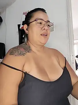 NARNYALABELLAn Live XXX chat
