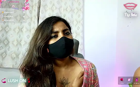 I_am_ur_amisha élő XXX-chatje