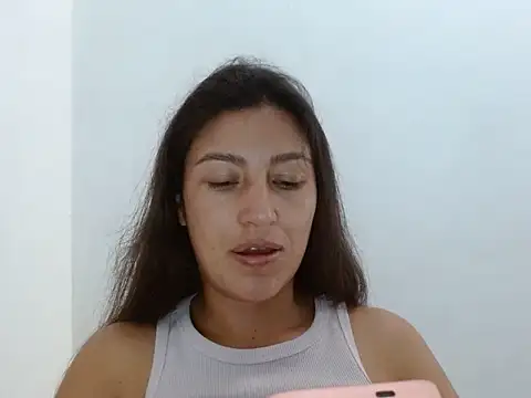 SarahFriendlyn Live XXX chat