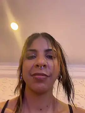 VioletaHills_ Chat XXX in diretta