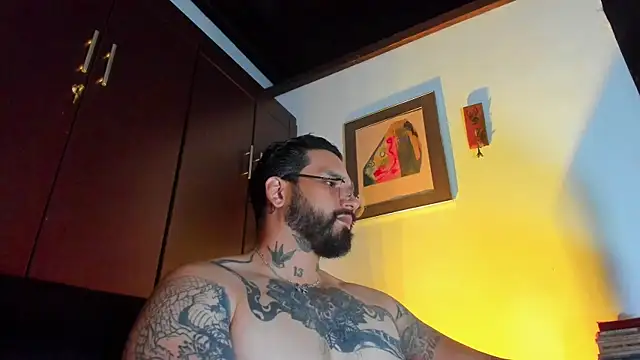Онлайн чат XXX CamiloGray_