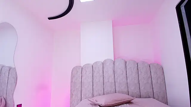 XXX chat uživo modela Karla_hilton1