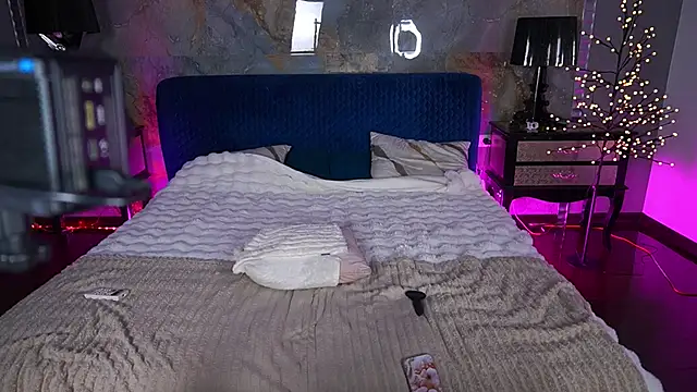 KimberlyWorldのライブXXXチャット