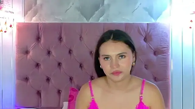 Gabby-Sweet Adlı Modelin Canlı XXX Sohbeti