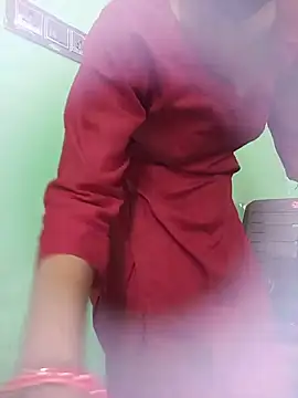 Aafreen_36 Adlı Modelin Canlı XXX Sohbeti