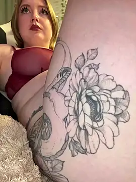 EmmySuiyugh Live XXX-chat