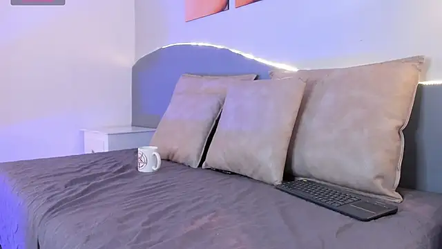 Živý XXX chat CannelaSmith