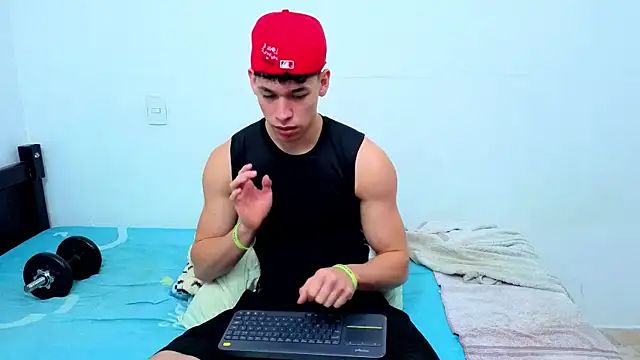 Luke_Muscle Live XXX-chat