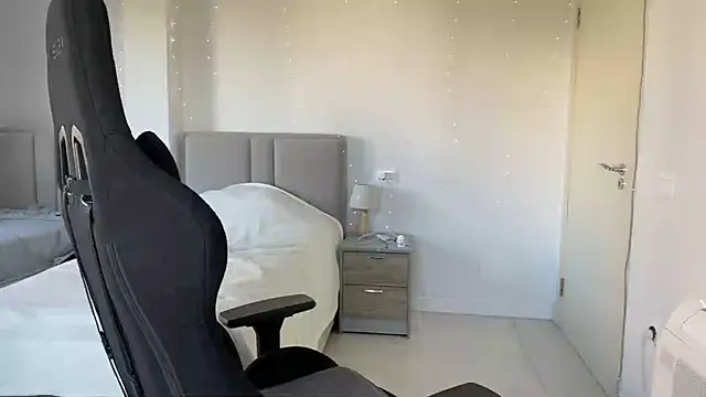PrincesSsLilu লাইভ XXX চ্যাট