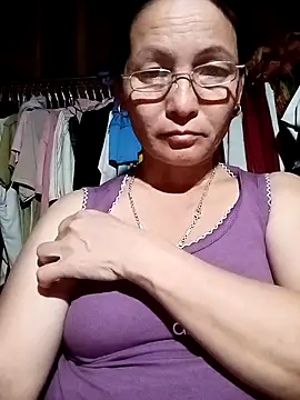 Cucci07 Chat XXX in diretta