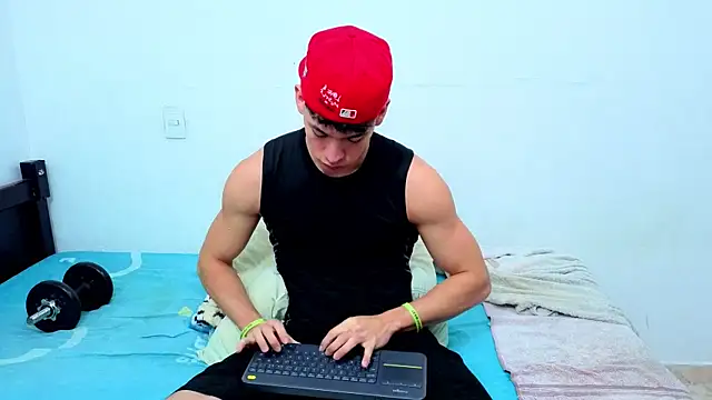 Luke_Muscle Live XXX-chat