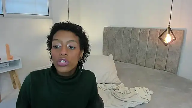 Zia_Green's Live XXX Chat