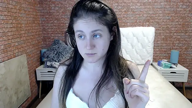 Chat +18 de Holliy_Cooper ao vivo