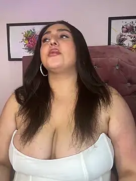 Selenee23's Live XXX Chat