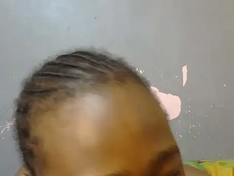 Petite_Ebony10's Live XXX Chat